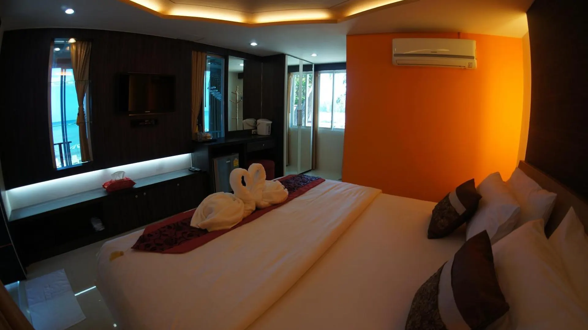 ** Semesteranläggning (resort) Tt Naiyang Beach Phuket Nai Yang Beach Thailand